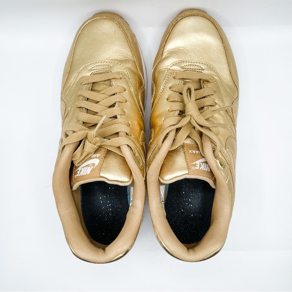 Custom Nike AirMax - Picture 5 of 5